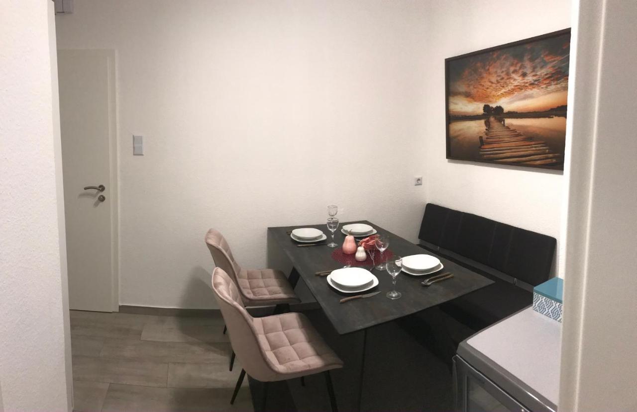 Sweet Home Appartements บอททรอพ ภายนอก รูปภาพ